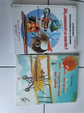 Deuc livres documentaire enfant