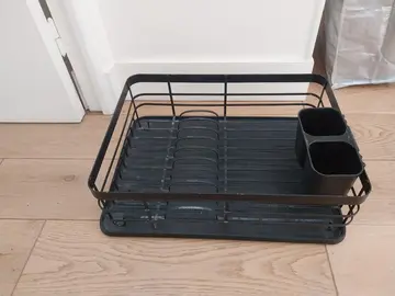 egouttoire noir
