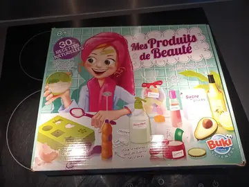 jeu frabrication produits de beaute