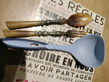 couverts à salade et louche