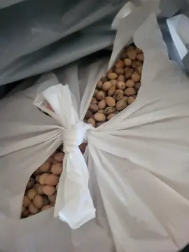 un sac de noyau de cerise