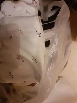 Vêtements femme 36 .