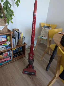 aspirateur balais
