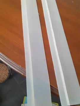 2 bandes silicone pour plan de travail