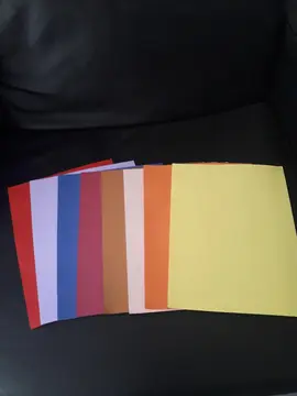 Feuilles cartonnées en couleur