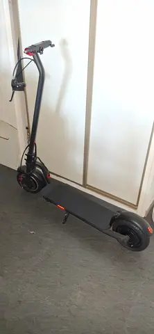 trottinette électrique pour pièce
