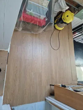 5m2 de parquet flottant chêne clair