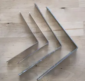 Équerres de fixation