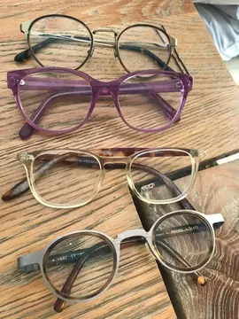 paires de lunettes