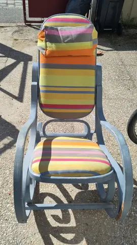 Rocking chair