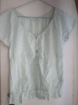 haut dentelle T40
