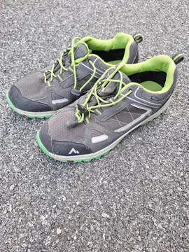 Chaussures de randonnée MC Kinley T38