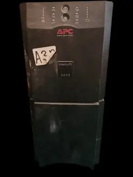 onduleur APC smart -UPS3000