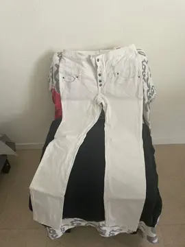 pantalon taille 42