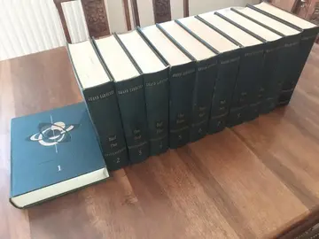 Grande Encyclopédie Larousse en 10 volumes + 1 supplément ; 1960 à 1968