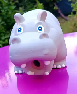 hippopotame en caoutchouc