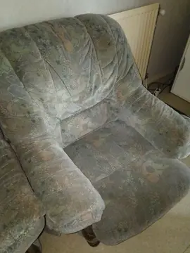 2 fauteuils avec 2 housses
