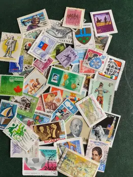 gros lot timbres étrangers