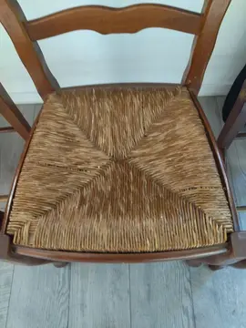 3 chaises bois et paille