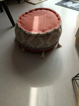 pouf