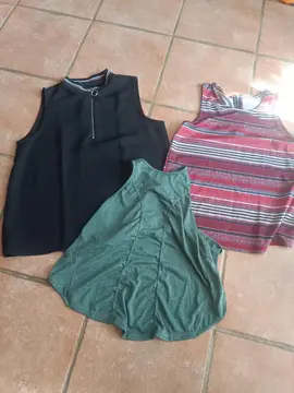 lot débardeurs S/M