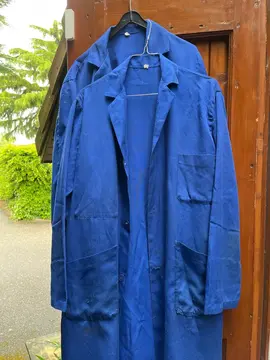 blouses bleues