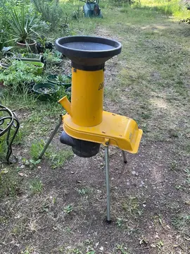 broyeur végétaux électrique