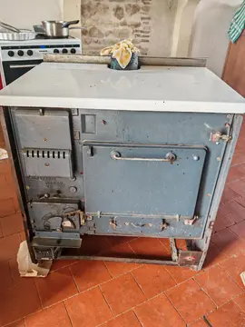 Poêle cuisinière pour revente fonte