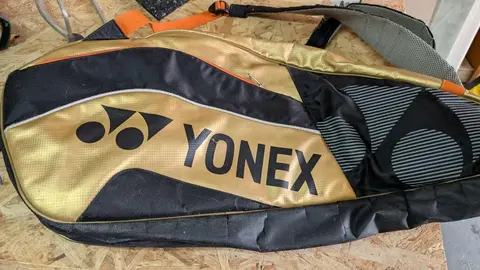 Sac à dos badminton 4 raquettes Yonex