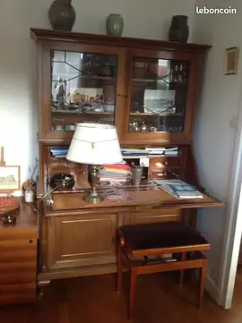 Secretaire avec vitrine, tiroirs,abattant
