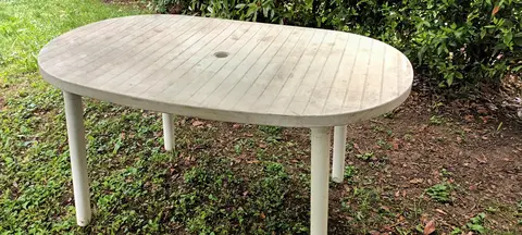 Table de jardin