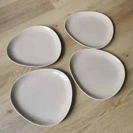 Lot de 4 assiettes