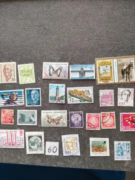 Timbres du monde entier lot 60