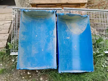 DEmi-fut Bleu (coupe longitudinale)