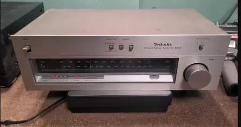 Tunner Hifi technics EN PANNE