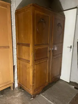 armoire en chêne