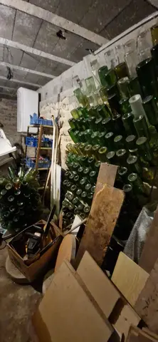 bouteilles de vin vides