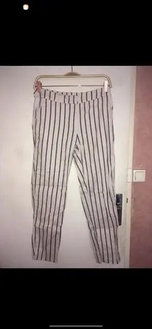 pantacourt noir et blanc taille 38 CAMAÏEU
