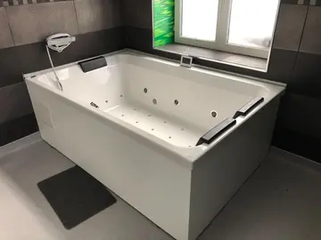Baignoire-balnéo 180 cm X 120 CM