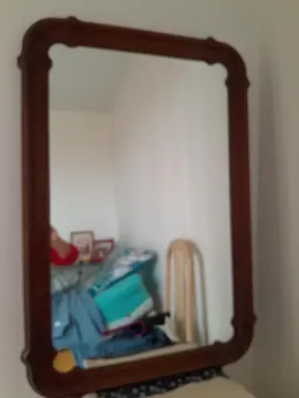DONNE MIROIR HAUTEUR 105 CM LARGEUR 70 CM