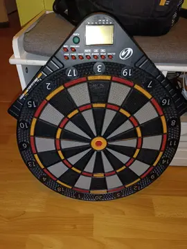 Jeu de fléchettes ( sans les flèches)