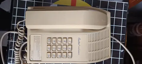téléphone fixe sans fiche