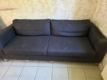 Donne canapé.