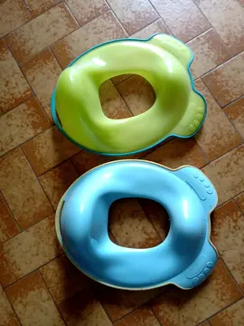 2 rehausseurs toilette pour bébé