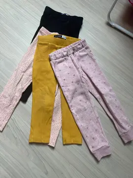 lot 4 pantalons 4 ans