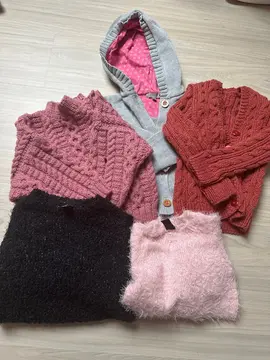 lot pulls et gilets 4 ans