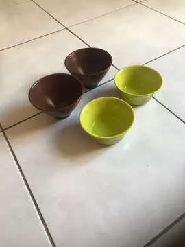 4 jolie coupelles