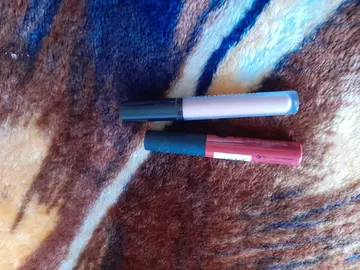lot rouge à lévres