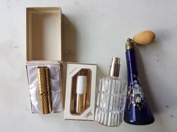 Lot de vapos à parfum