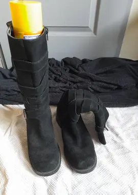 bottes noires t.38 San Marina
